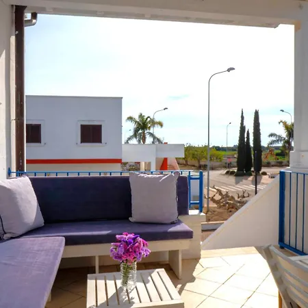 Villino Brezza Di Mare Vacation Torre Lapillo